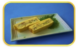 （学）ほうれん草五目厚焼玉子1_10カット無添加.jpg
